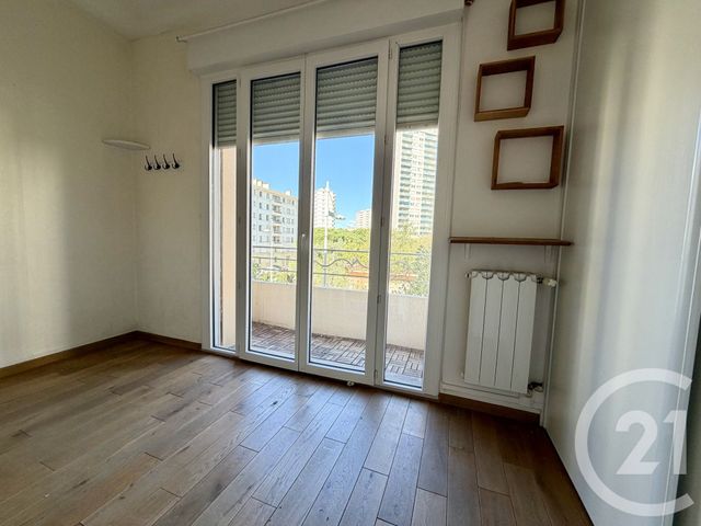 Appartement F4 &agrave; vendre - 4 pi&egrave;ces - 96,61 m2 - Toulon - 83 - PROVENCE-ALPES-COTE-D-AZUR