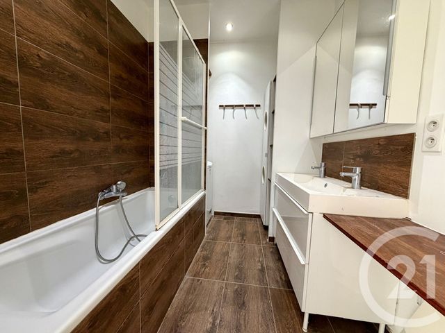 Appartement F4 &agrave; vendre - 4 pi&egrave;ces - 96,61 m2 - Toulon - 83 - PROVENCE-ALPES-COTE-D-AZUR