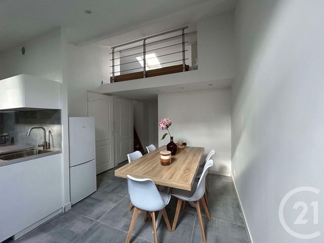 Appartement F2 &agrave; louer - 2 pi&egrave;ces - 35,70 m2 - Toulon - 83 - PROVENCE-ALPES-COTE-D-AZUR