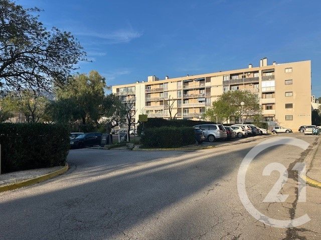 Parking &agrave; vendre - 12,50 m2 - La Valette Du Var - 83 - PROVENCE-ALPES-COTE-D-AZUR