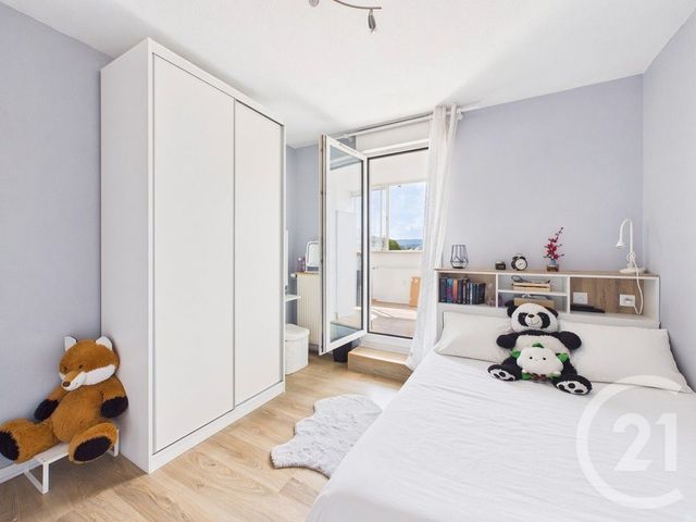 Appartement Duplex &agrave; vendre - 5 pi&egrave;ces - 103,12 m2 - La Garde - 83 - PROVENCE-ALPES-COTE-D-AZUR