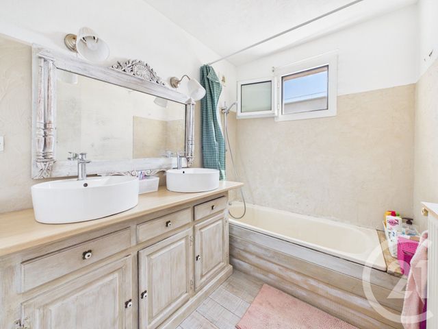 Appartement Duplex &agrave; vendre - 5 pi&egrave;ces - 103,12 m2 - La Garde - 83 - PROVENCE-ALPES-COTE-D-AZUR