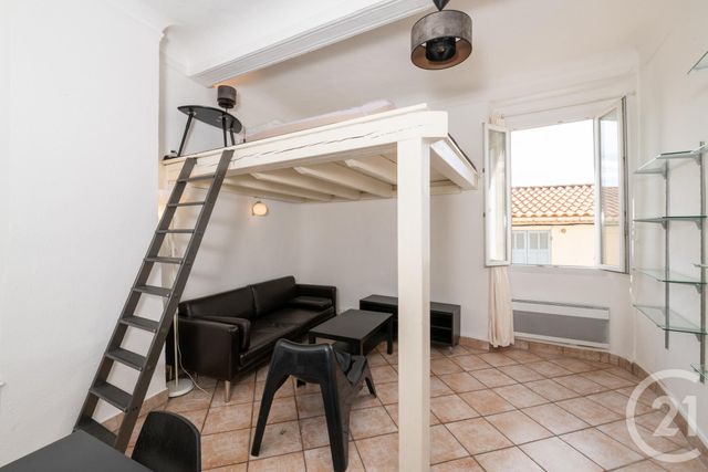 Appartement F2 &agrave; louer - 2 pi&egrave;ces - 42 m2 - La Garde - 83 - PROVENCE-ALPES-COTE-D-AZUR