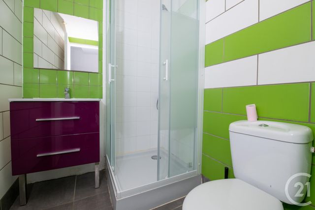 Appartement F2 &agrave; louer - 2 pi&egrave;ces - 42 m2 - La Garde - 83 - PROVENCE-ALPES-COTE-D-AZUR