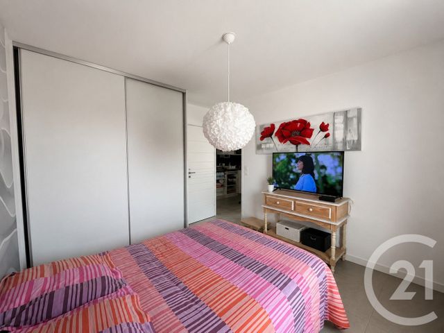 Appartement F2 &agrave; louer - 2 pi&egrave;ces - 42,67 m2 - Toulon - 83 - PROVENCE-ALPES-COTE-D-AZUR