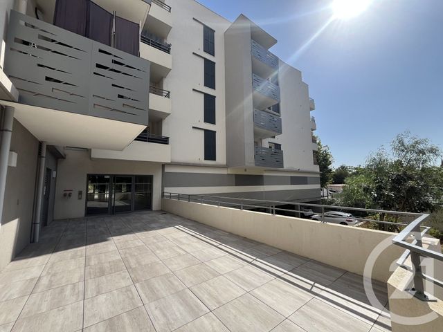 Appartement F2 &agrave; louer - 2 pi&egrave;ces - 42,67 m2 - Toulon - 83 - PROVENCE-ALPES-COTE-D-AZUR
