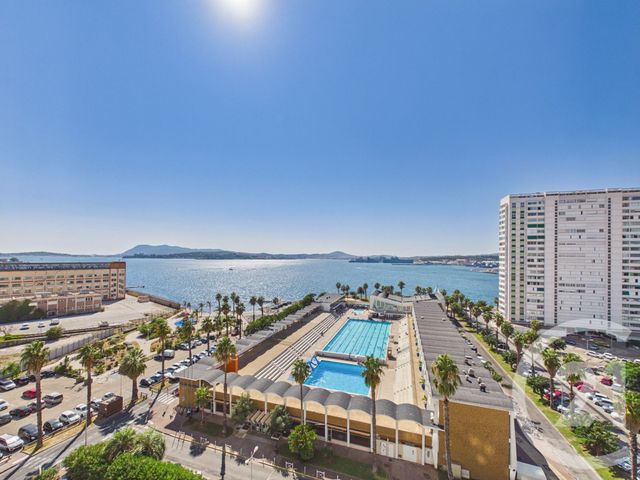 Appartement T4 &agrave; vendre - 4 pi&egrave;ces - 69,92 m2 - Toulon - 83 - PROVENCE-ALPES-COTE-D-AZUR