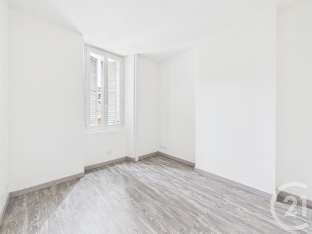 Appartement F3 &agrave; louer - 3 pi&egrave;ces - 50,32 m2 - Toulon - 83 - PROVENCE-ALPES-COTE-D-AZUR