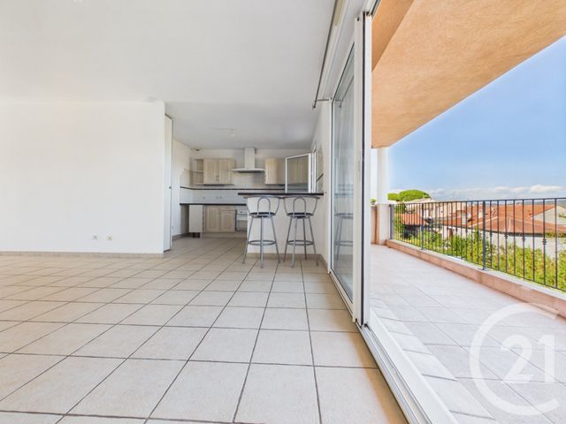 Appartement F3 &agrave; vendre - 3 pi&egrave;ces - 74,18 m2 - La Farlede - 83 - PROVENCE-ALPES-COTE-D-AZUR