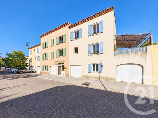 Appartement F3 &agrave; vendre - 3 pi&egrave;ces - 74,18 m2 - La Farlede - 83 - PROVENCE-ALPES-COTE-D-AZUR