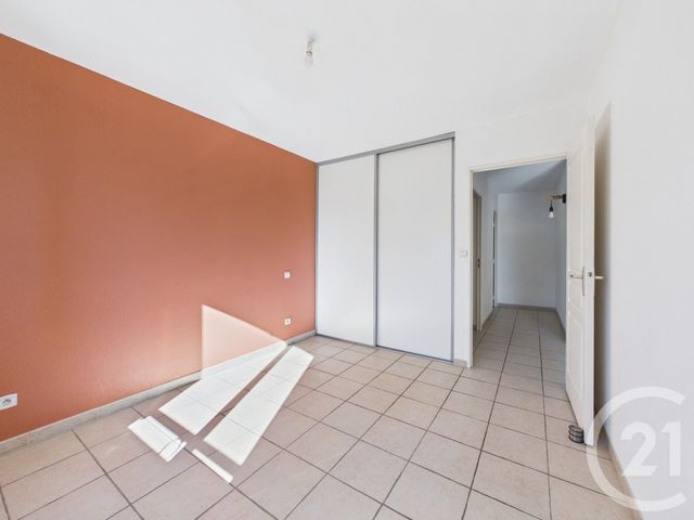 Appartement F3 &agrave; vendre - 3 pi&egrave;ces - 74,18 m2 - La Farlede - 83 - PROVENCE-ALPES-COTE-D-AZUR
