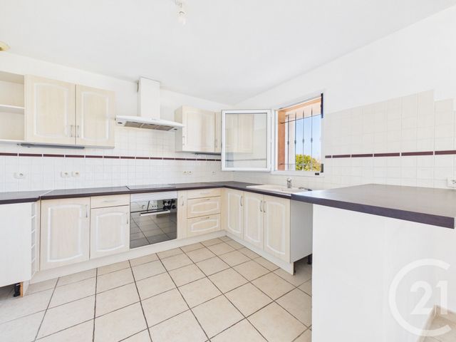 Appartement F3 &agrave; vendre - 3 pi&egrave;ces - 74,18 m2 - La Farlede - 83 - PROVENCE-ALPES-COTE-D-AZUR