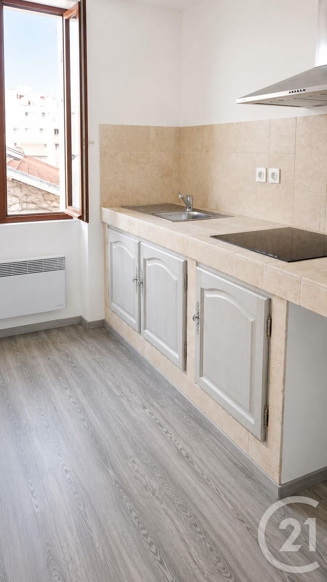 Appartement F3 &agrave; vendre - 3 pi&egrave;ces - 50,64 m2 - Toulon - 83 - PROVENCE-ALPES-COTE-D-AZUR
