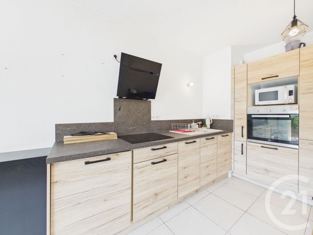 Appartement F2 &agrave; louer - 2 pi&egrave;ces - 39,64 m2 - Toulon - 83 - PROVENCE-ALPES-COTE-D-AZUR