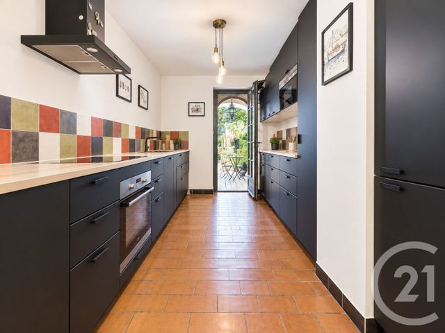 Appartement T3 &agrave; vendre - 3 pi&egrave;ces - 84,78 m2 - La Valette Du Var - 83 - PROVENCE-ALPES-COTE-D-AZUR