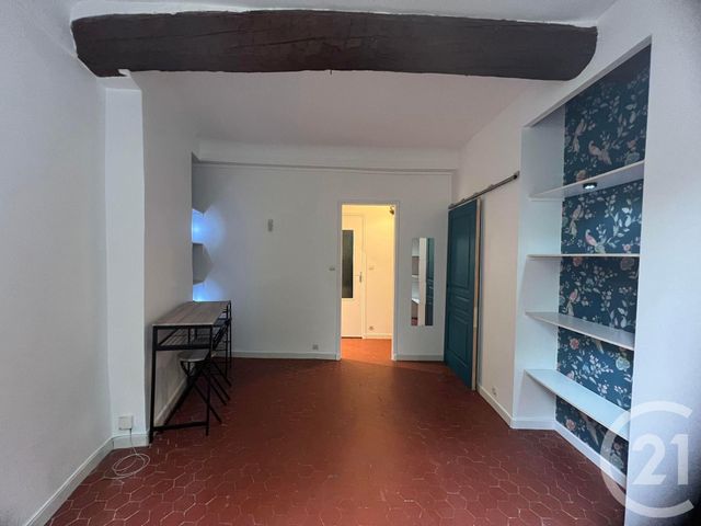 Appartement F2 &agrave; louer - 2 pi&egrave;ces - 29,52 m2 - La Valette Du Var - 83 - PROVENCE-ALPES-COTE-D-AZUR