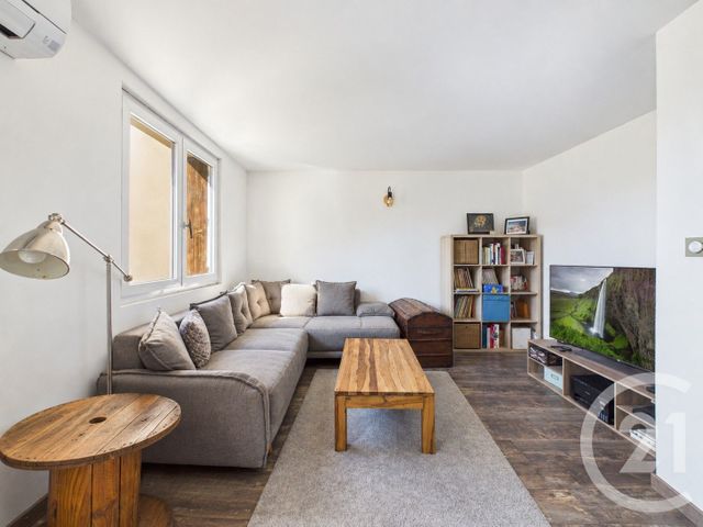 Appartement T4 &agrave; vendre - 4 pi&egrave;ces - 64,97 m2 - Toulon - 83 - PROVENCE-ALPES-COTE-D-AZUR