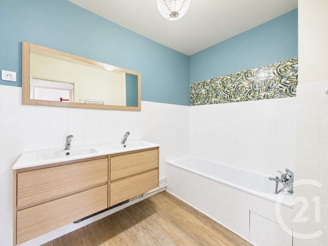 Appartement F2 &agrave; vendre - 2 pi&egrave;ces - 56,03 m2 - La Valette Du Var - 83 - PROVENCE-ALPES-COTE-D-AZUR