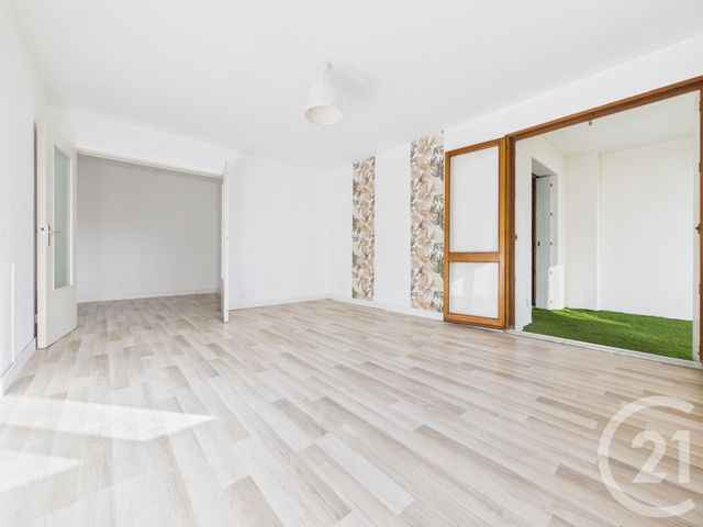 Appartement F2 &agrave; vendre - 2 pi&egrave;ces - 56,03 m2 - La Valette Du Var - 83 - PROVENCE-ALPES-COTE-D-AZUR