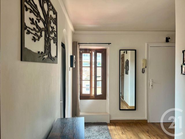 Appartement F2 &agrave; louer - 2 pi&egrave;ces - 43,12 m2 - Toulon - 83 - PROVENCE-ALPES-COTE-D-AZUR