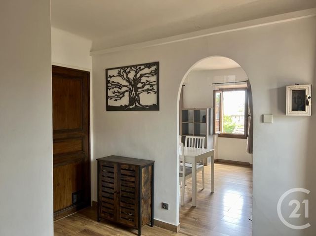 Appartement F2 &agrave; louer - 2 pi&egrave;ces - 43,12 m2 - Toulon - 83 - PROVENCE-ALPES-COTE-D-AZUR