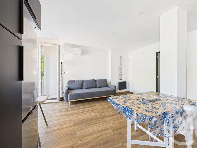 Appartement F2 &agrave; louer - 2 pi&egrave;ces - 39 m2 - La Valette Du Var - 83 - PROVENCE-ALPES-COTE-D-AZUR