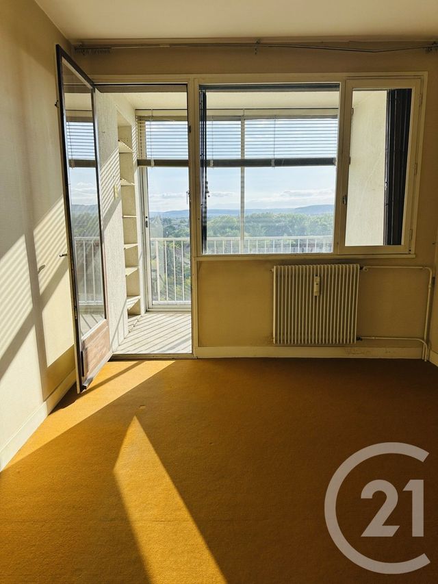 Appartement F4 à vendre - 3 pièces - 76 m2 - Beaune - 21 - BOURGOGNE