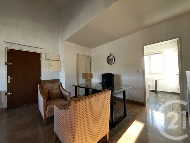 Appartement T4 à louer - 4 pièces - 132 m2 - Beaune - 21 - BOURGOGNE