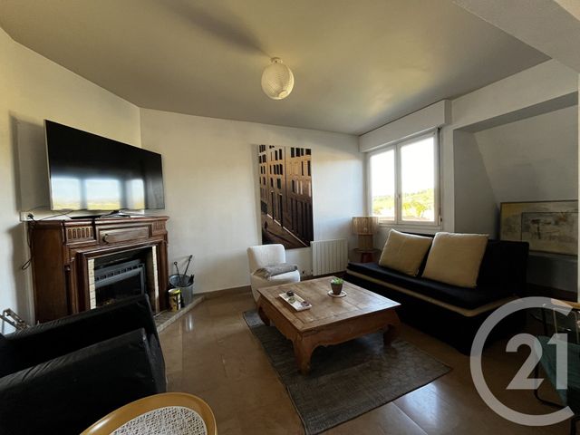 Appartement T4 à louer - 4 pièces - 132 m2 - Beaune - 21 - BOURGOGNE