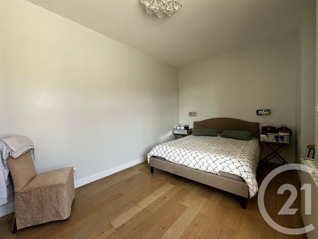 Appartement à louer - 3 pièces - 79 m2 - Beaune - 21 - BOURGOGNE