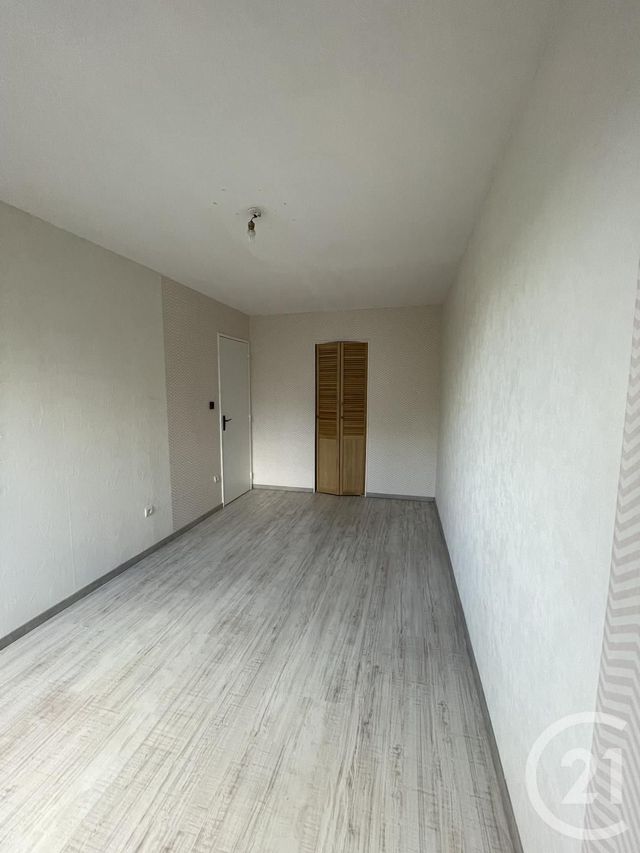 Appartement F3 &agrave; louer - 3 pi&egrave;ces - 79,13 m2 - Beaune - 21 - BOURGOGNE