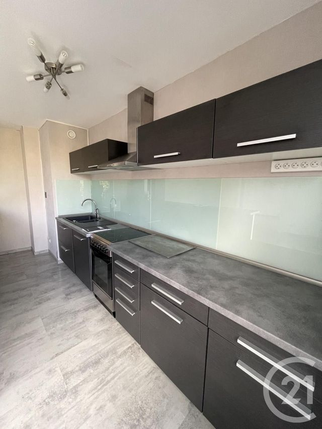 Appartement F3 &agrave; louer - 3 pi&egrave;ces - 79,13 m2 - Beaune - 21 - BOURGOGNE