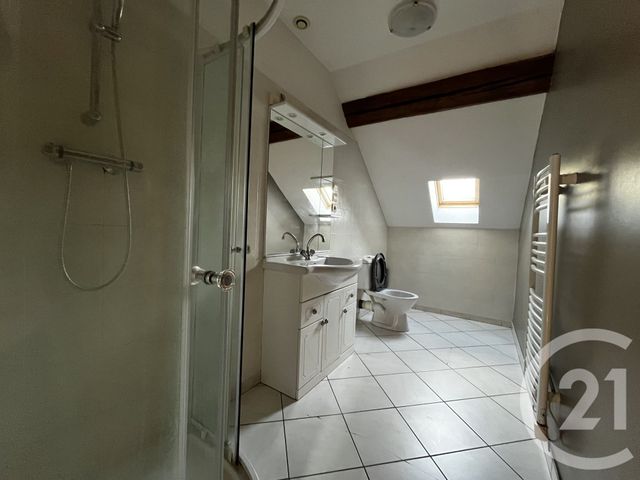 Maison &agrave; louer - 3 pi&egrave;ces - 68,16 m2 - La Rochepot - 21 - BOURGOGNE