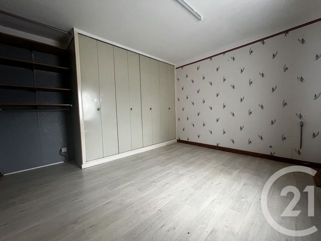 Maison &agrave; louer - 5 pi&egrave;ces - 160 m2 - Combertault - 21 - BOURGOGNE