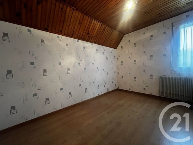 Maison &agrave; louer - 5 pi&egrave;ces - 160 m2 - Combertault - 21 - BOURGOGNE