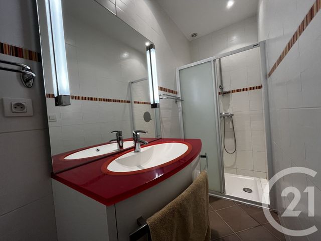 Appartement &agrave; louer - 3 pi&egrave;ces - 65,41 m2 - Bligny Les Beaune - 21 - BOURGOGNE