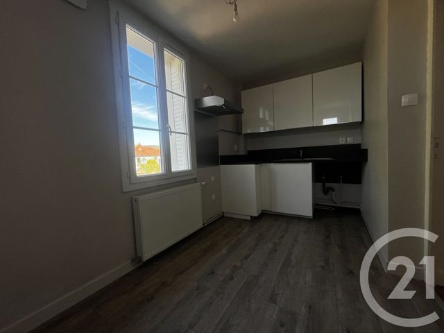 Maison &agrave; louer - 3 pi&egrave;ces - 85,05 m2 - Beaune - 21 - BOURGOGNE