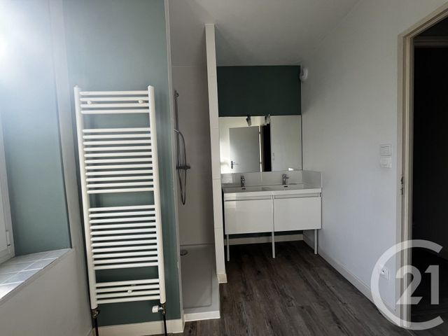 Maison &agrave; louer - 3 pi&egrave;ces - 85,05 m2 - Beaune - 21 - BOURGOGNE