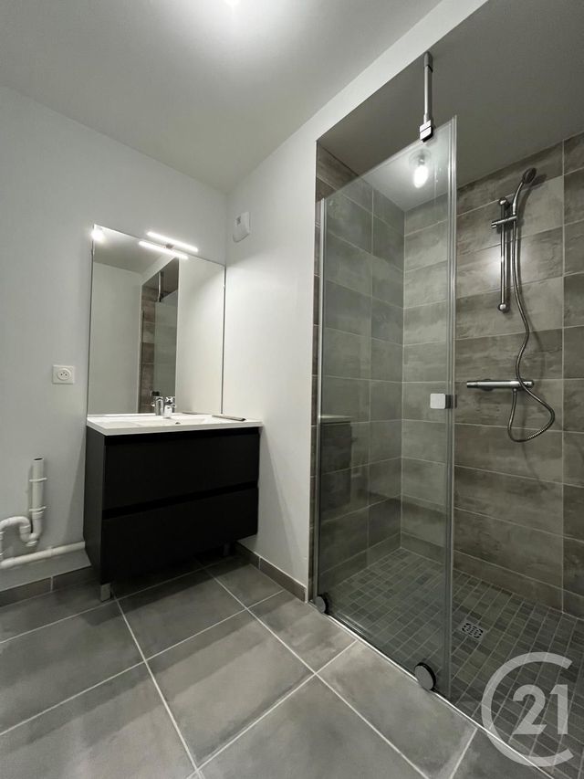 Appartement T3 &agrave; louer - 3 pi&egrave;ces - 63,80 m2 - Beaune - 21 - BOURGOGNE