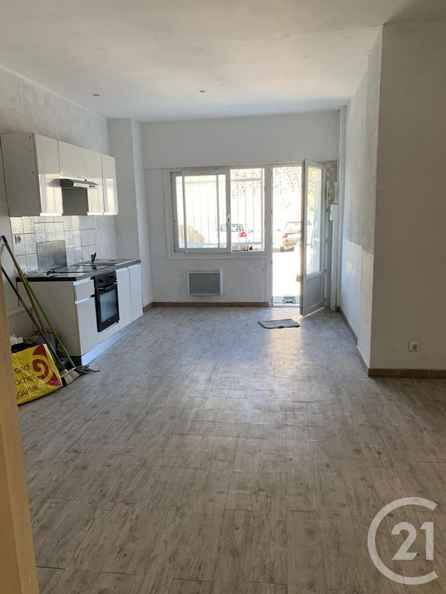 Appartement Studio &agrave; louer - 1 pi&egrave;ce - 31 m2 - Bagnols Sur Ceze - 30 - LANGUEDOC-ROUSSILLON