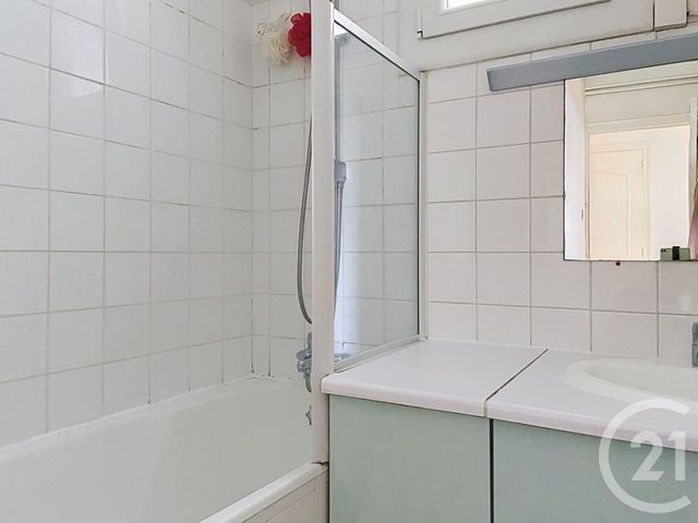Appartement F3 &agrave; vendre - 3 pi&egrave;ces - 60,03 m2 - Bagnols Sur Ceze - 30 - LANGUEDOC-ROUSSILLON