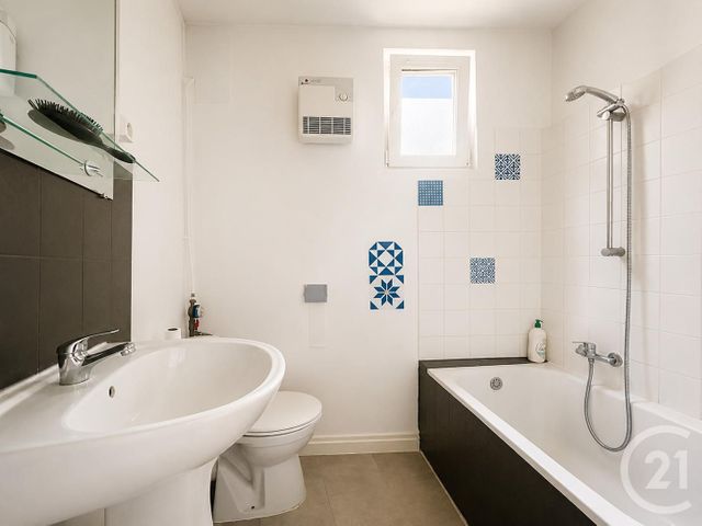 Appartement F2 &agrave; vendre - 2 pi&egrave;ces - 40,45 m2 - Bagnols Sur Ceze - 30 - LANGUEDOC-ROUSSILLON