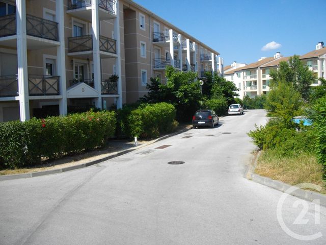 Appartement F2 à vendre - 3 pièces - 62,46 m2 - Bagnols Sur Ceze - 30 - LANGUEDOC-ROUSSILLON