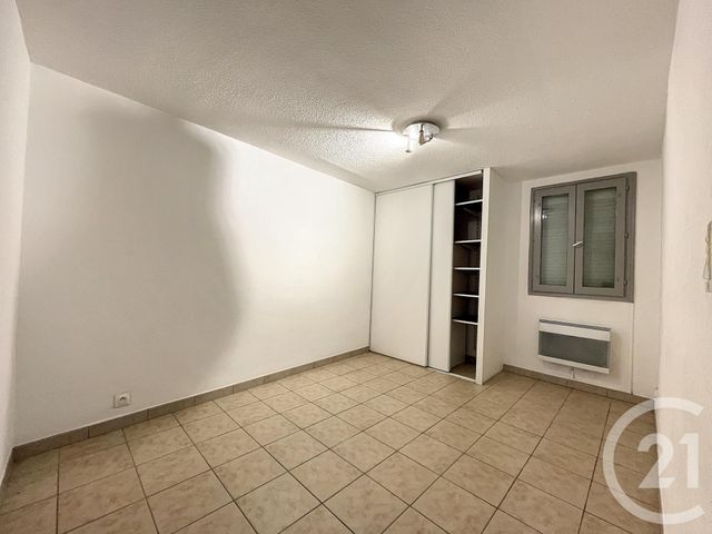Appartement T3 à vendre - 5 pièces - 73 m2 - Bagnols Sur Ceze - 30 - LANGUEDOC-ROUSSILLON