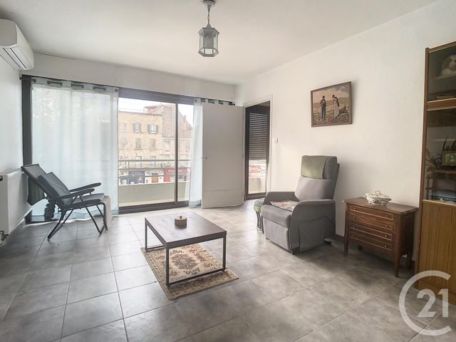 Appartement T2 à vendre - 2 pièces - 45,59 m2 - Bagnols Sur Ceze - 30 - LANGUEDOC-ROUSSILLON