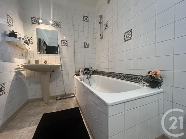 Maison à vendre - 10 pièces - 206 m2 - Bagnols Sur Ceze - 30 - LANGUEDOC-ROUSSILLON