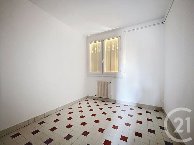 Appartement F4 à vendre - 4 pièces - 60 m2 - Bagnols Sur Ceze - 30 - LANGUEDOC-ROUSSILLON