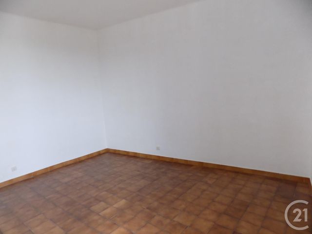 Appartement à louer - 2 pièces - 45 m2 - Bagnols Sur Ceze - 30 - LANGUEDOC-ROUSSILLON