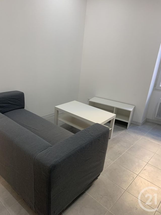 Appartement F2 à louer - 2 pièces - 26,65 m2 - Bagnols Sur Ceze - 30 - LANGUEDOC-ROUSSILLON