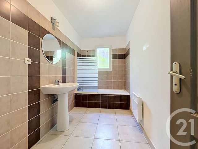 Maison &agrave; vendre - 4 pi&egrave;ces - 85 m2 - Pont St Esprit - 30 - LANGUEDOC-ROUSSILLON